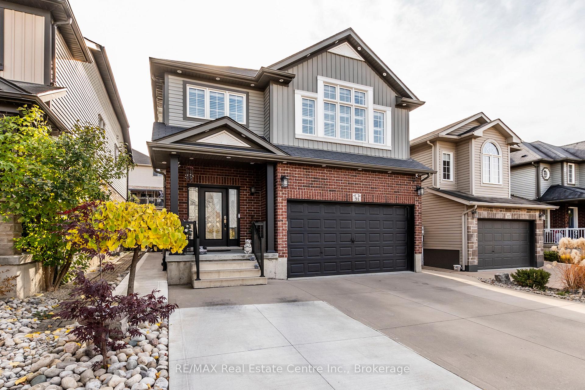 Photo 1 of 91 Parkvale Drive, Kitchener — HOMEH