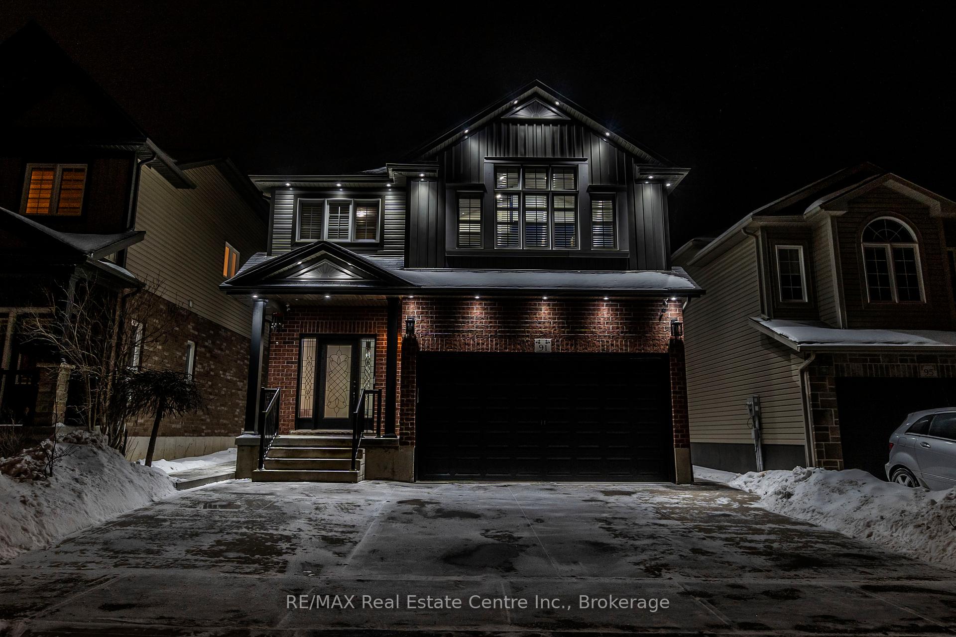 Photo 7 of 91 Parkvale Drive, Kitchener — HOMEH