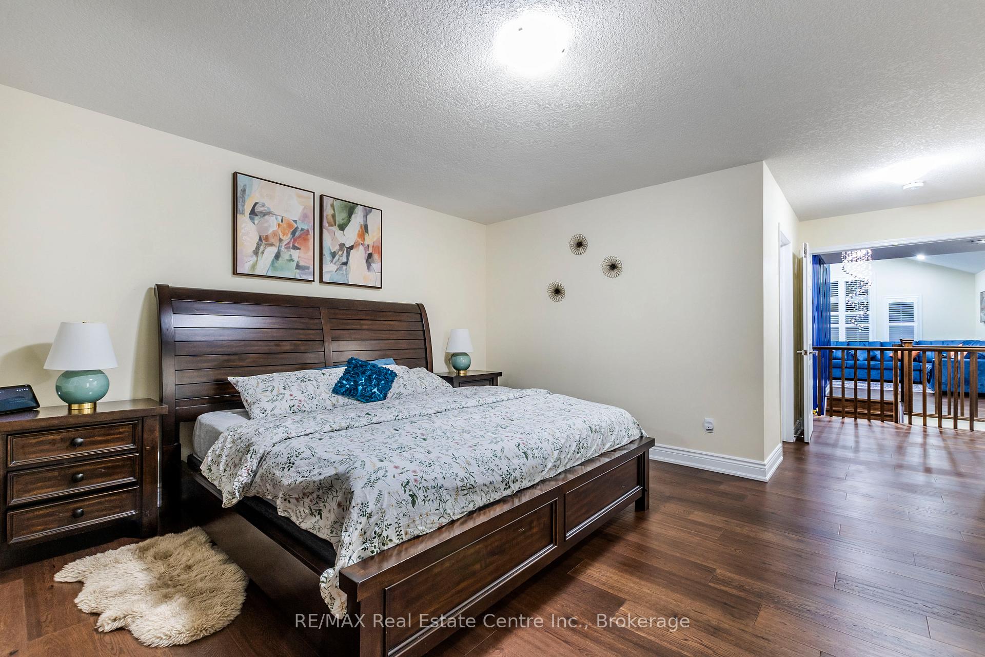Photo 25 of 91 Parkvale Drive, Kitchener — HOMEH
