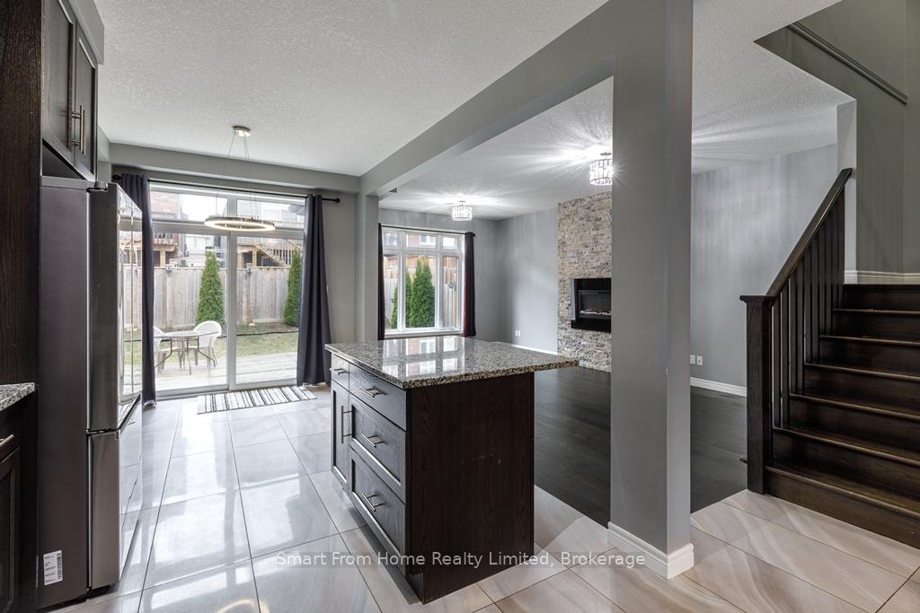 Photo 7 of 30 Willowrun Drive, Kitchener — HOMEH