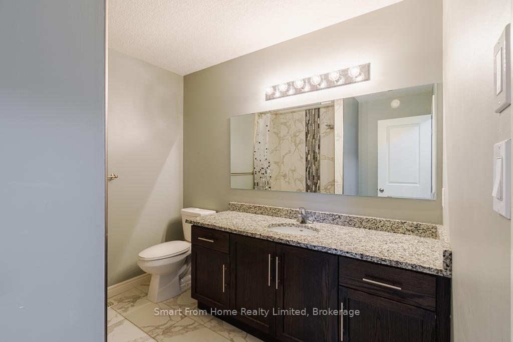 Photo 20 of 30 Willowrun Drive, Kitchener — HOMEH