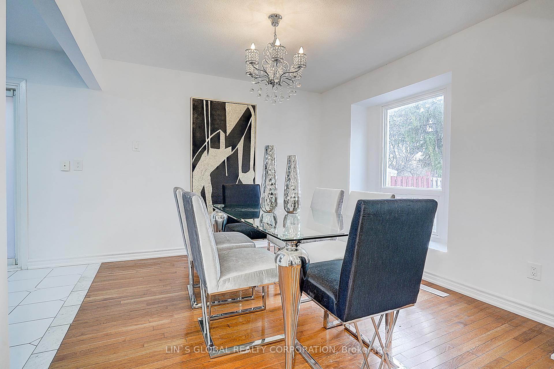 Photo 16 of 56 Upton Crescent, Markham, Milliken Mills West — HOMEH
