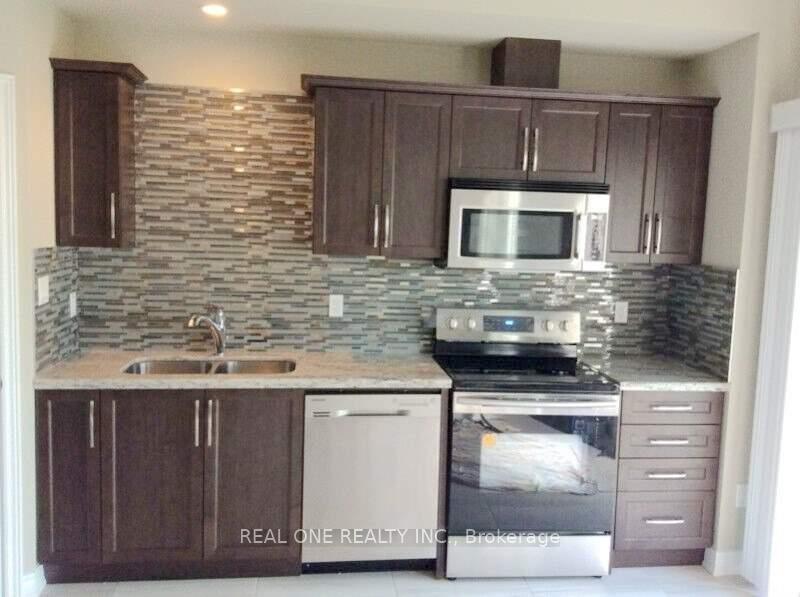 Photo 6 of Unit 10, 421 Kitty Murray Lane, Hamilton, Meadowlands — HOMEH