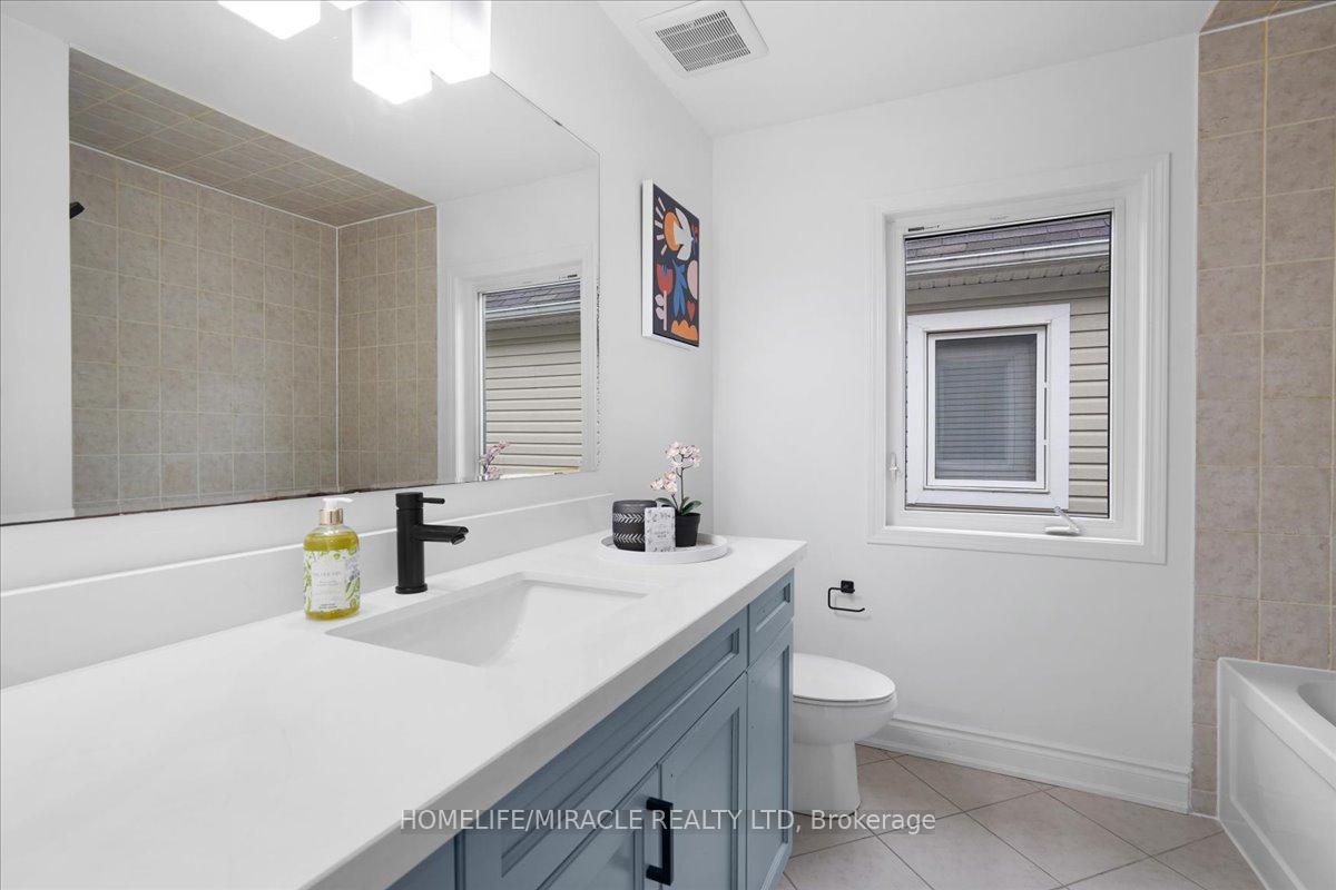 Photo 27 of 361 Apple Hill Crescent, Kitchener, Rosenburg — HOMEH