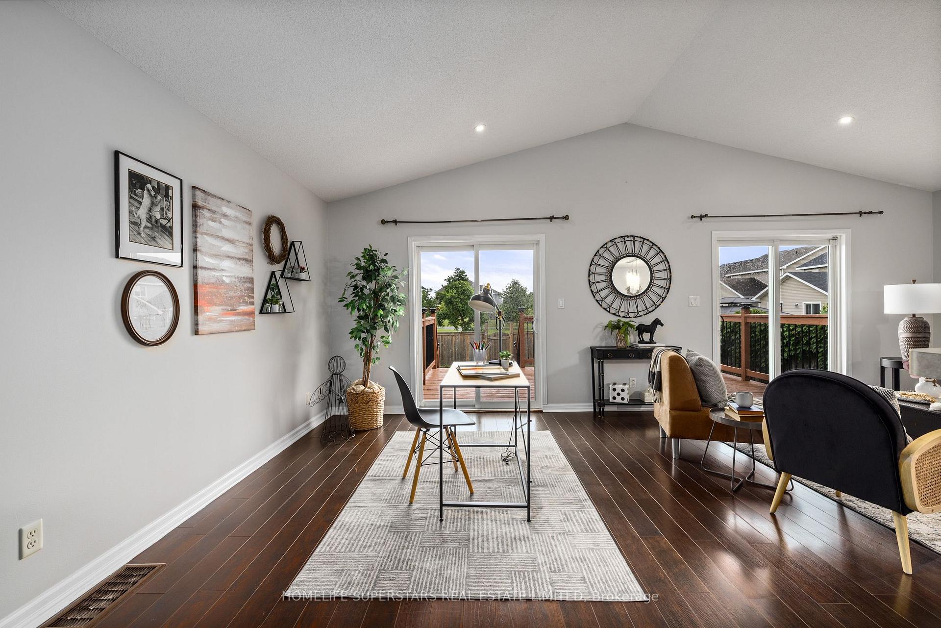 Photo 10 of 1379 Atkinson Street, Kingston, City Northwest — HOMEH