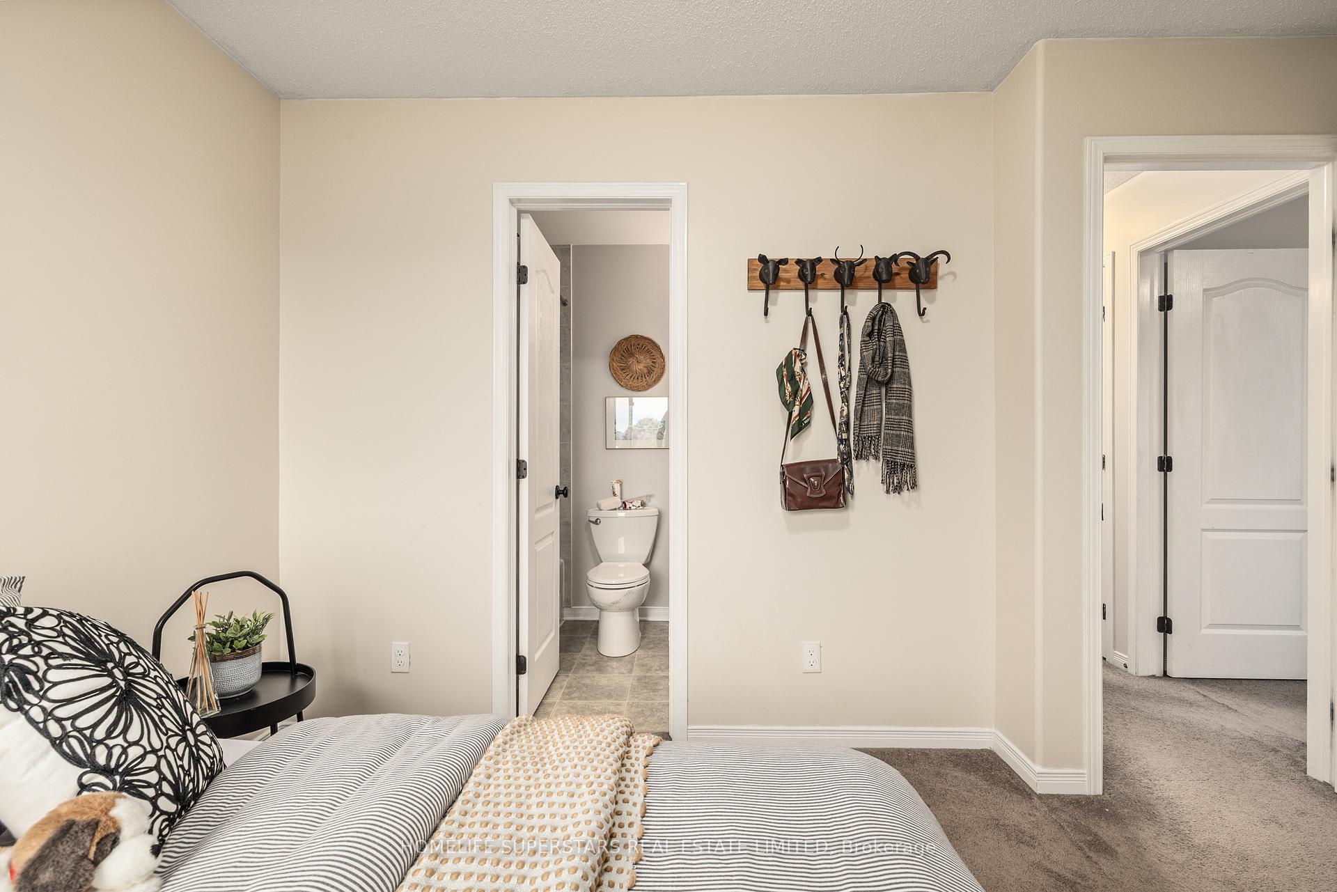 Photo 19 of 1379 Atkinson Street, Kingston, City Northwest — HOMEH