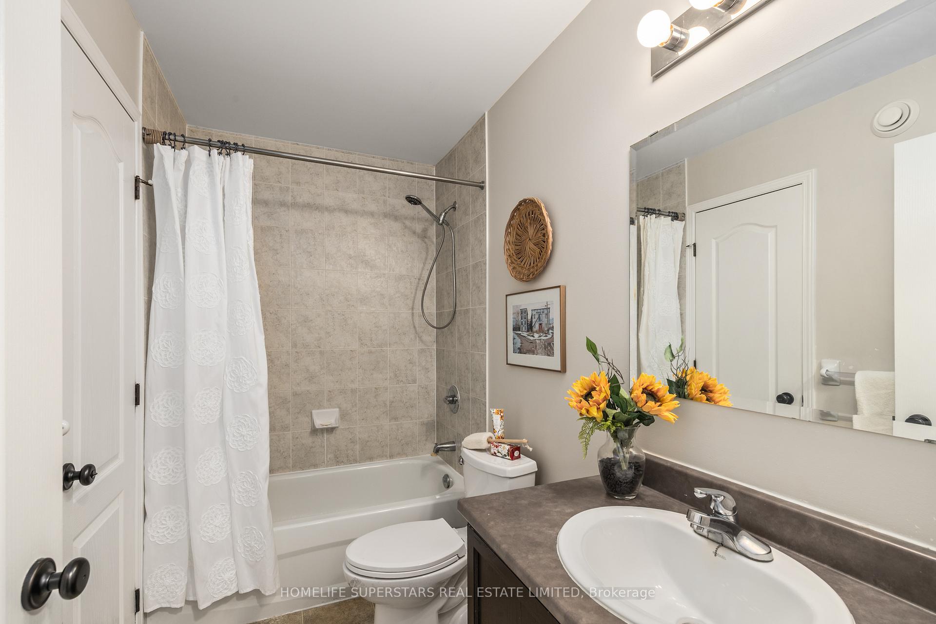 Photo 20 of 1379 Atkinson Street, Kingston, City Northwest — HOMEH