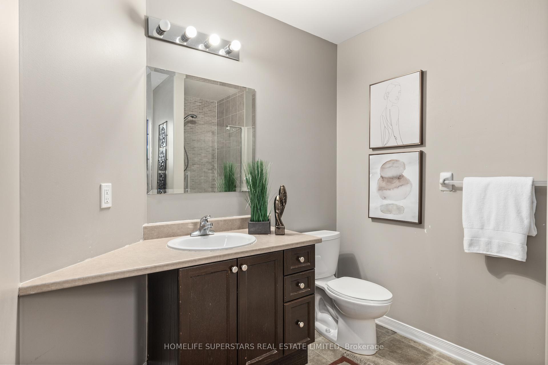 Photo 24 of 1379 Atkinson Street, Kingston, City Northwest — HOMEH