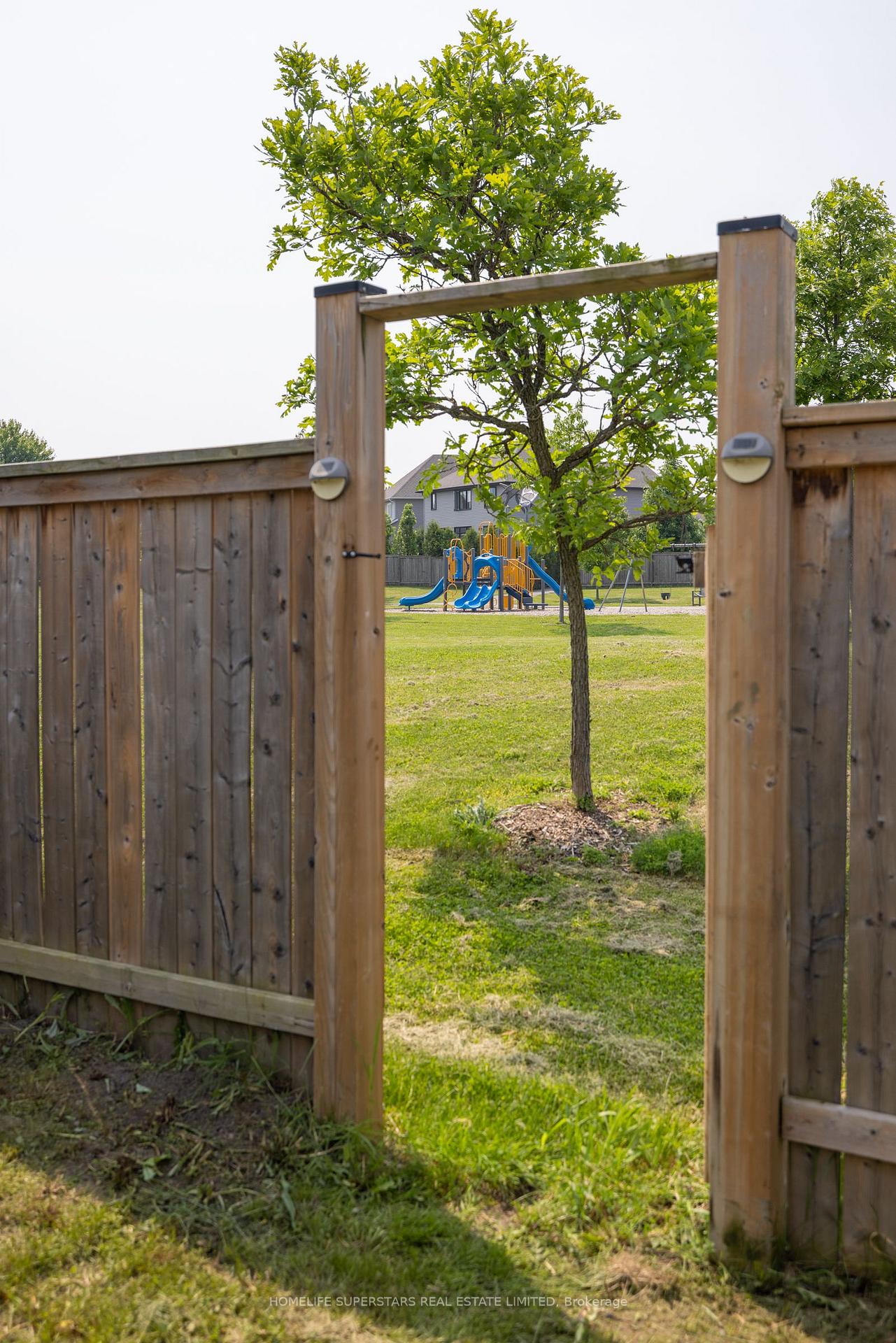 Photo 30 of 1379 Atkinson Street, Kingston, City Northwest — HOMEH
