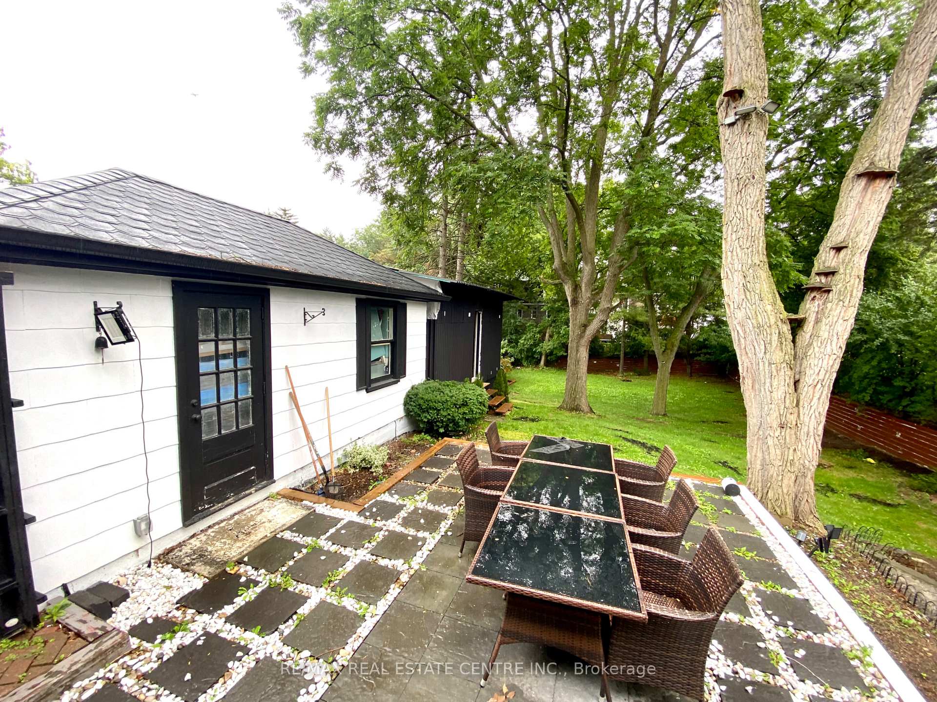 Photo 42 of 21 John Street E, Markham, Thornhill — HOMEH