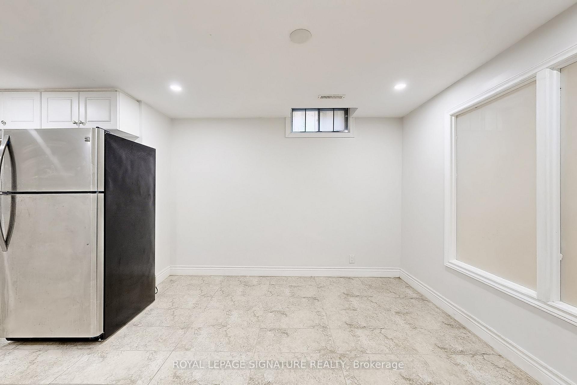 Photo 4 of Unit Basement, 40 Aileen Road, Markham, Aileen-Willowbrook — HOMEH