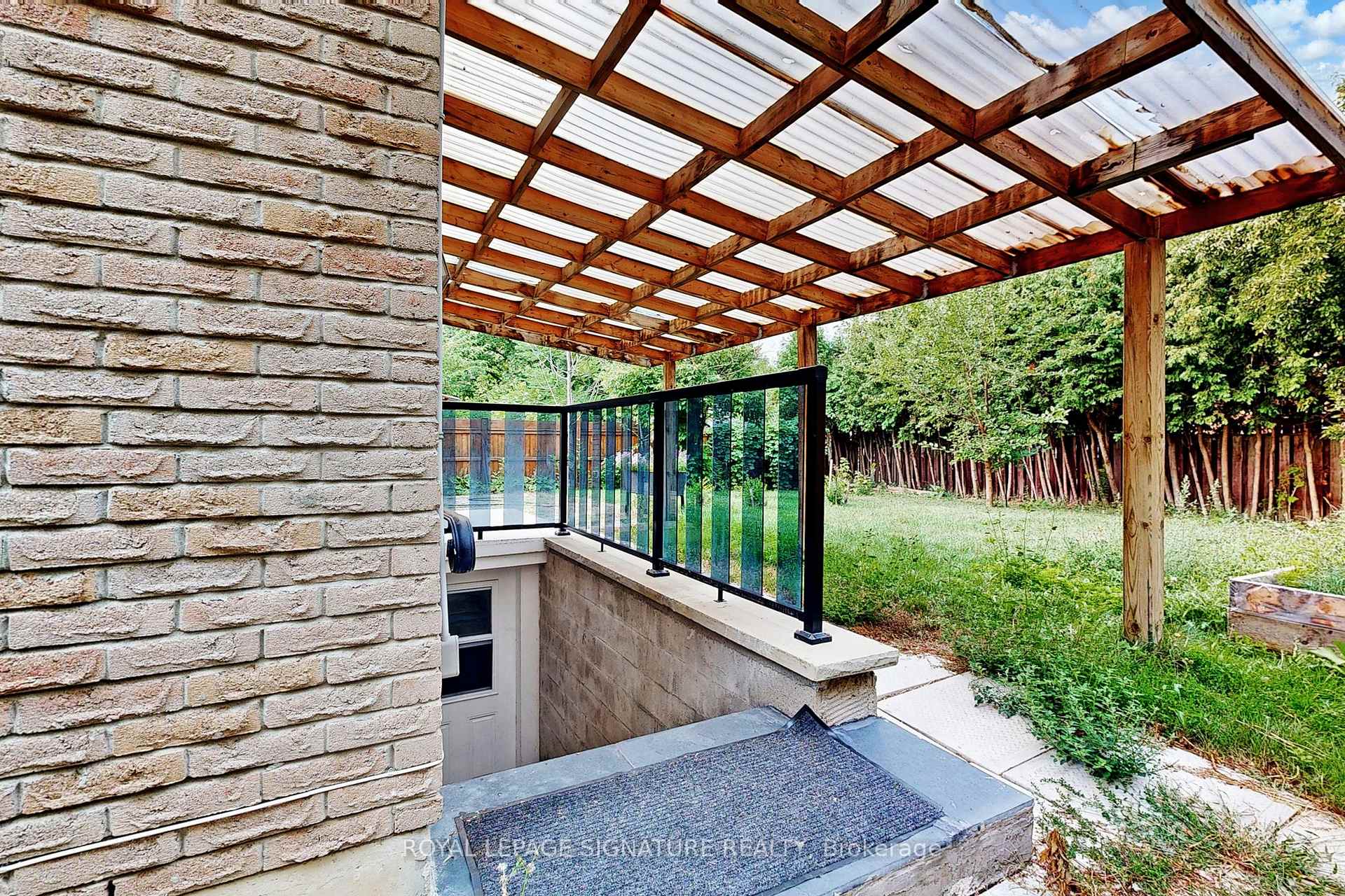 Photo 20 of Unit Basement, 40 Aileen Road, Markham, Aileen-Willowbrook — HOMEH