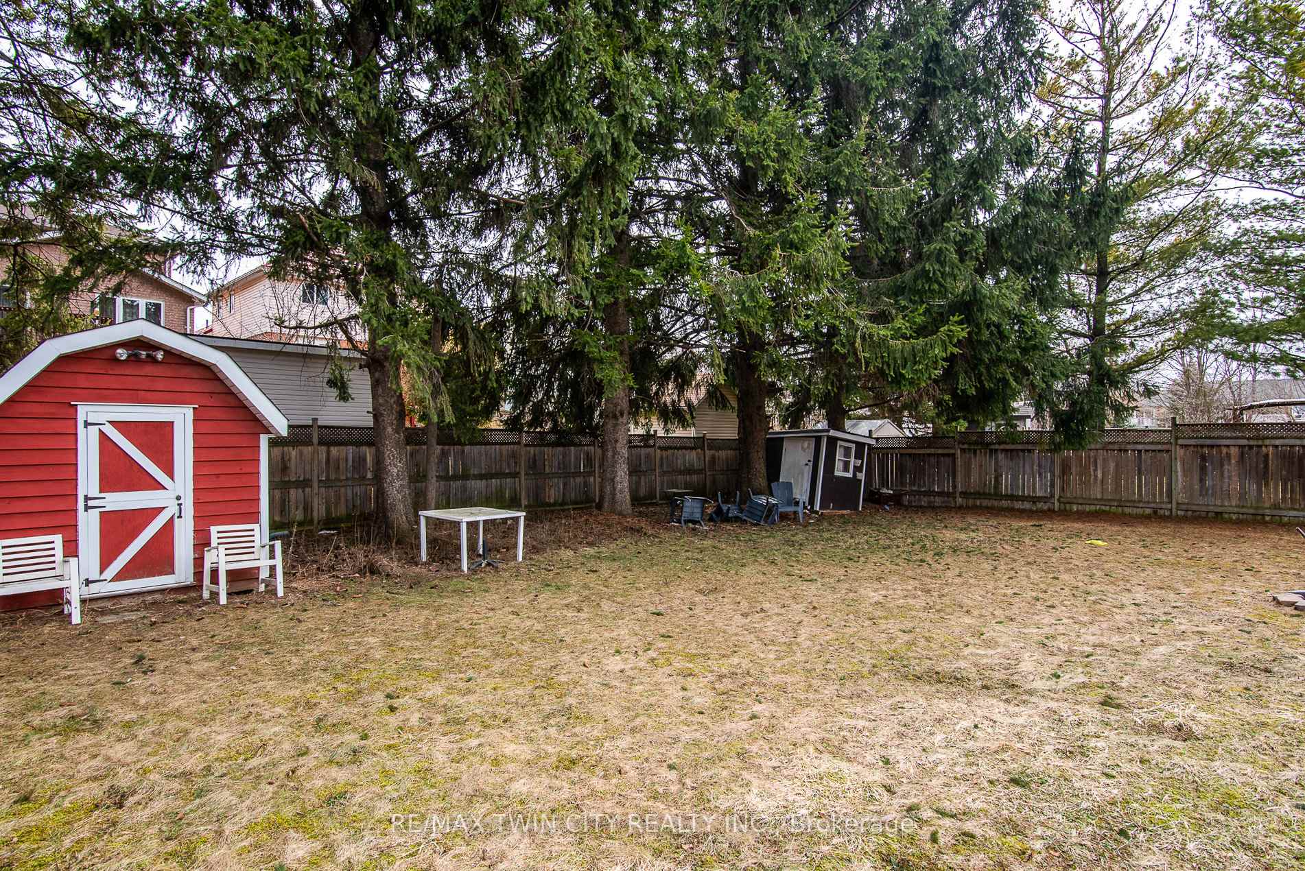 Photo 10 of 1471 Ottawa Street S, Kitchener — HOMEH