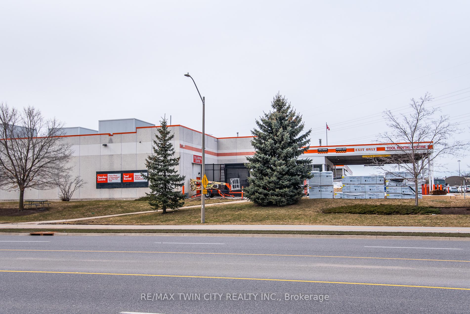 Photo 15 of 1471 Ottawa Street S, Kitchener — HOMEH