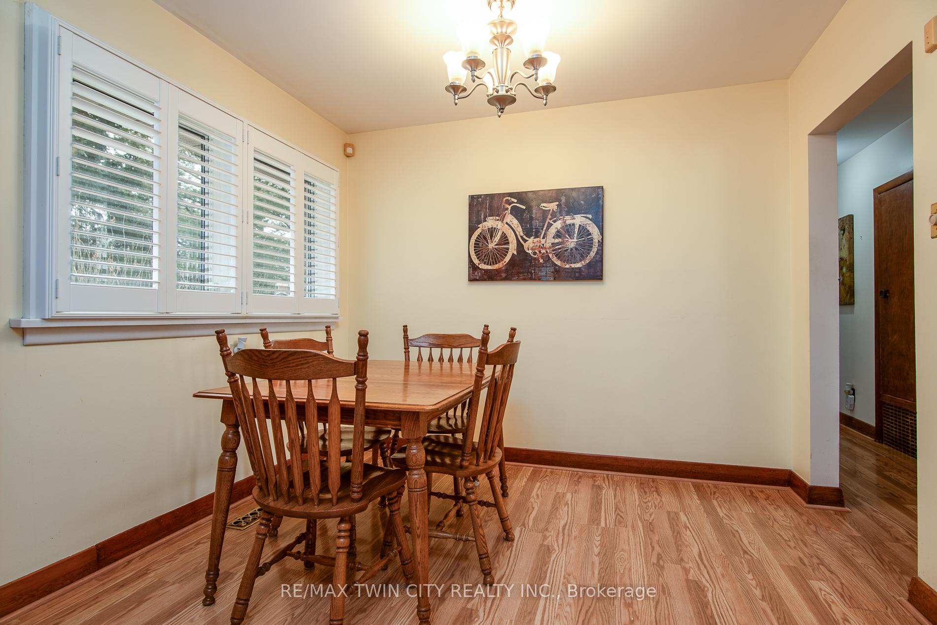 Photo 25 of 1471 Ottawa Street S, Kitchener — HOMEH
