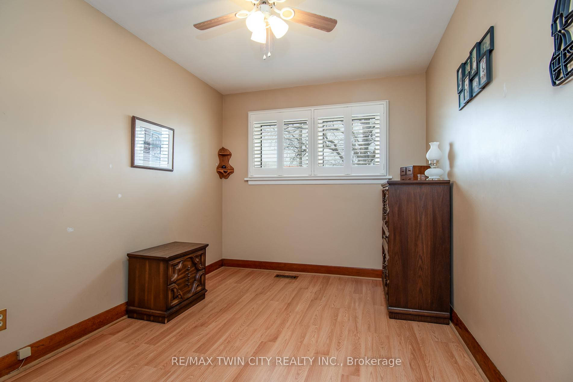Photo 38 of 1471 Ottawa Street S, Kitchener — HOMEH