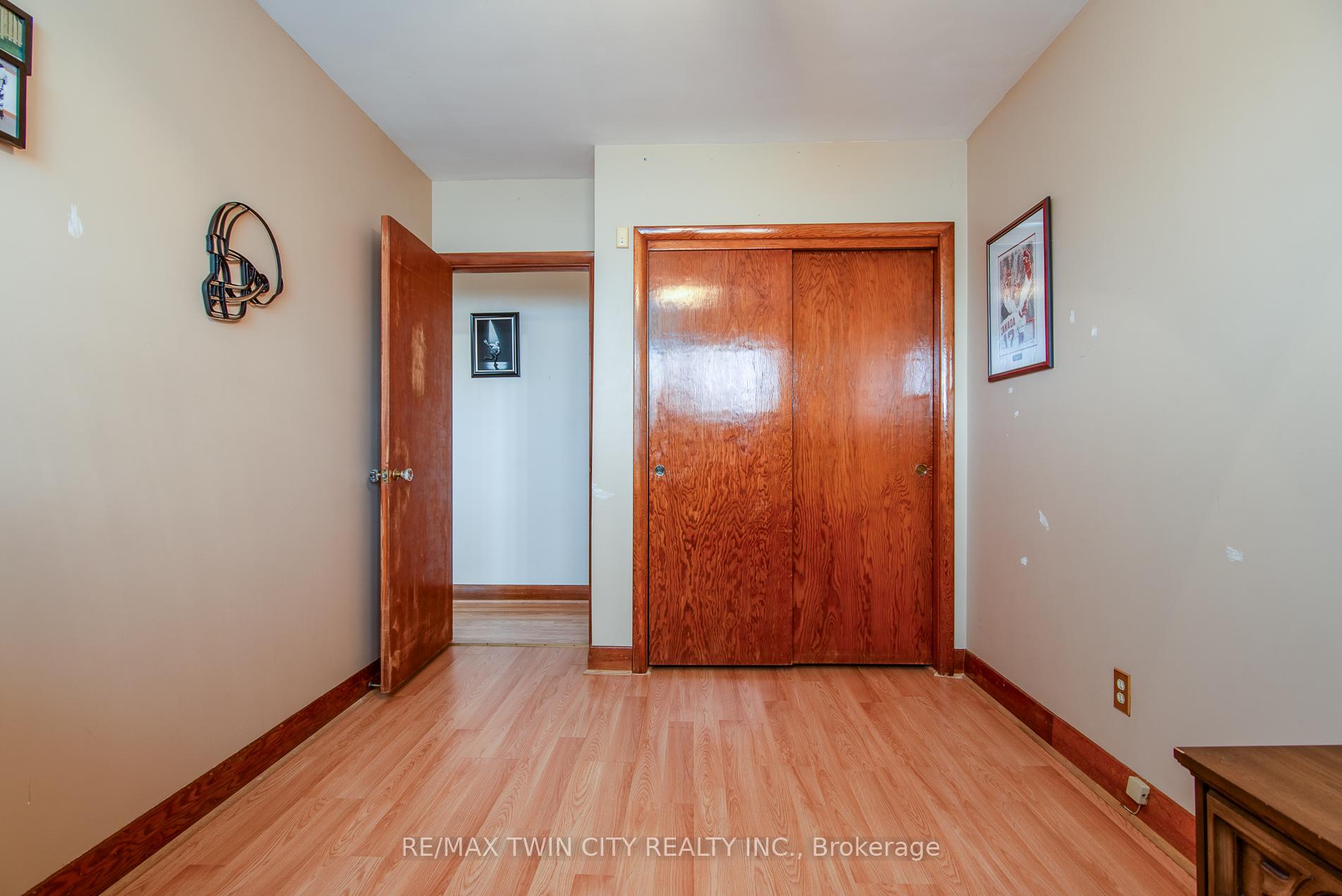 Photo 39 of 1471 Ottawa Street S, Kitchener — HOMEH