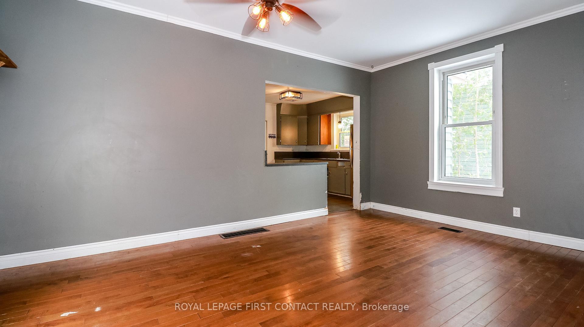 Photo 8 of 301 Fourth Street, Midland — HOMEH