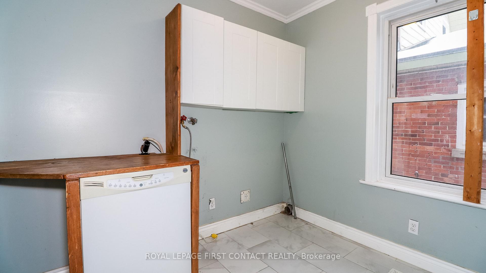 Photo 18 of 301 Fourth Street, Midland — HOMEH