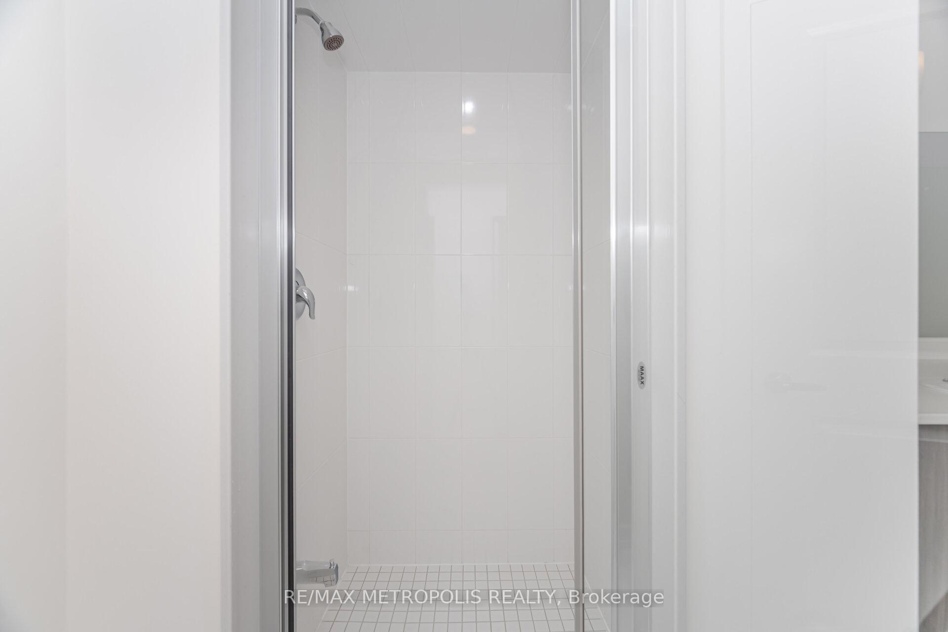 Photo 36 of 1460 Rose Way, Milton, Cobban — HOMEH