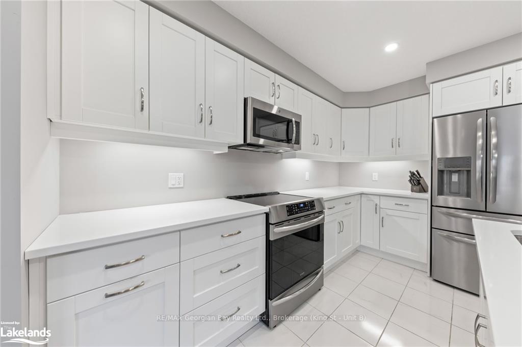 Photo 7 of 964 Wright Drive, Midland — HOMEH