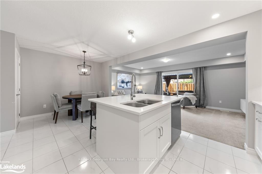 Photo 9 of 964 Wright Drive, Midland — HOMEH