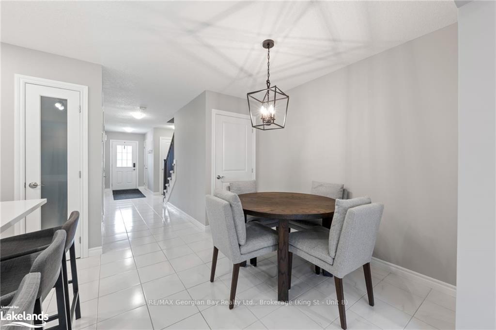 Photo 11 of 964 Wright Drive, Midland — HOMEH