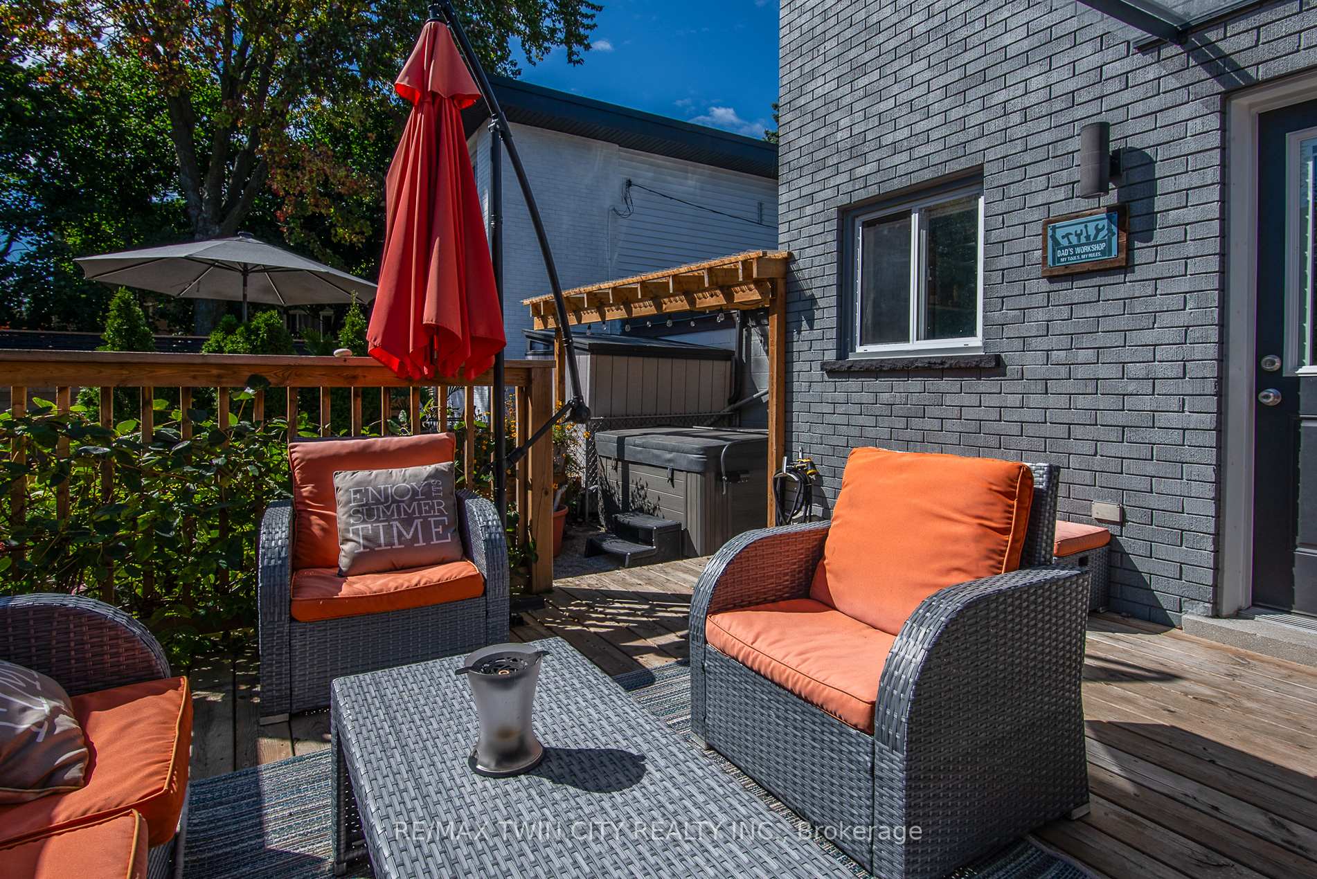 Photo 6 of 131 Kraft Avenue, Kitchener — HOMEH