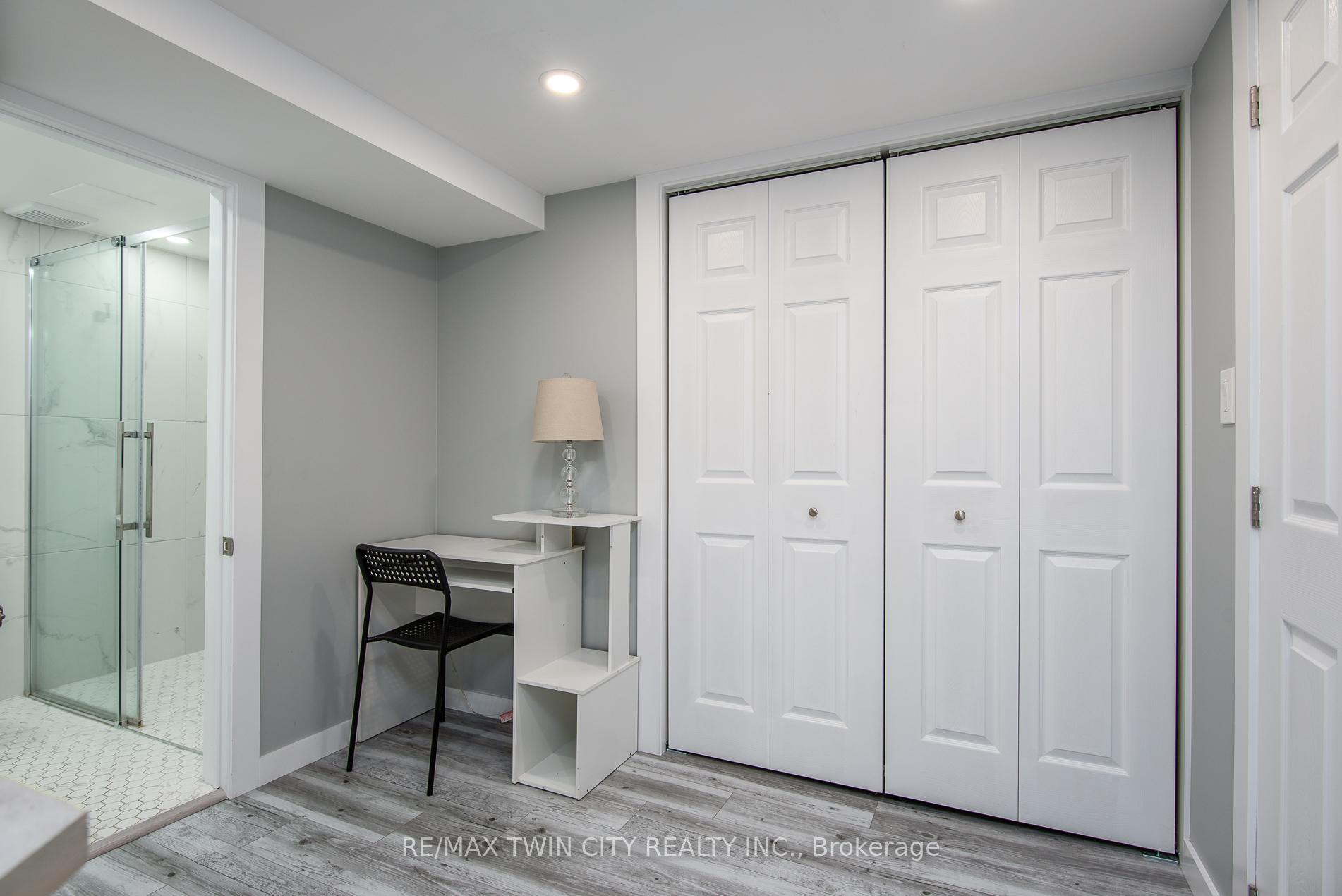 Photo 47 of 131 Kraft Avenue, Kitchener — HOMEH