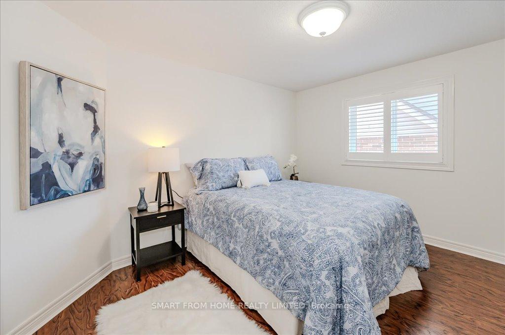 Photo 18 of 53 Apple Ridge Drive, Kitchener, Doon South — HOMEH