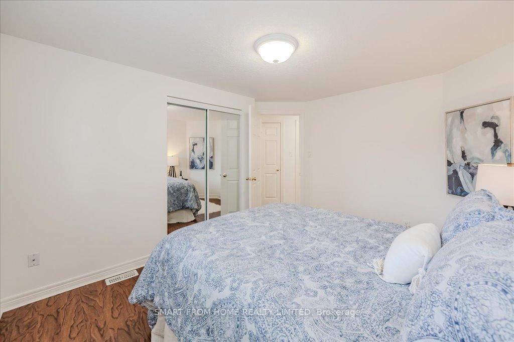 Photo 19 of 53 Apple Ridge Drive, Kitchener, Doon South — HOMEH