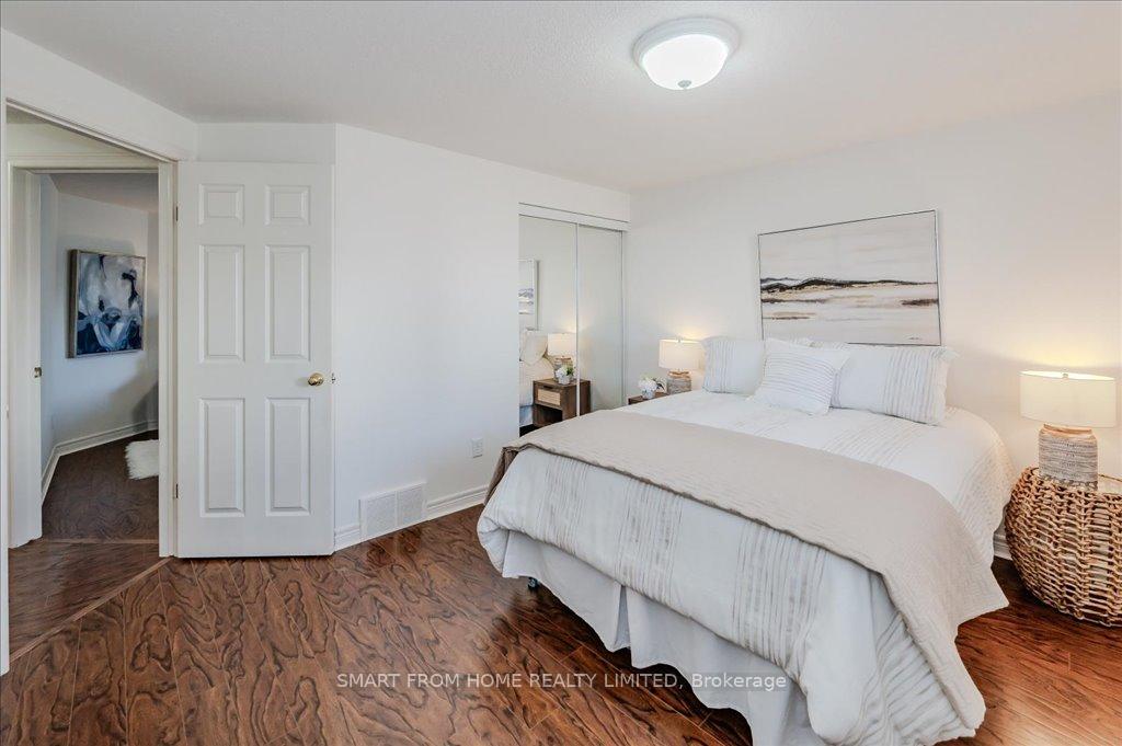 Photo 21 of 53 Apple Ridge Drive, Kitchener, Doon South — HOMEH