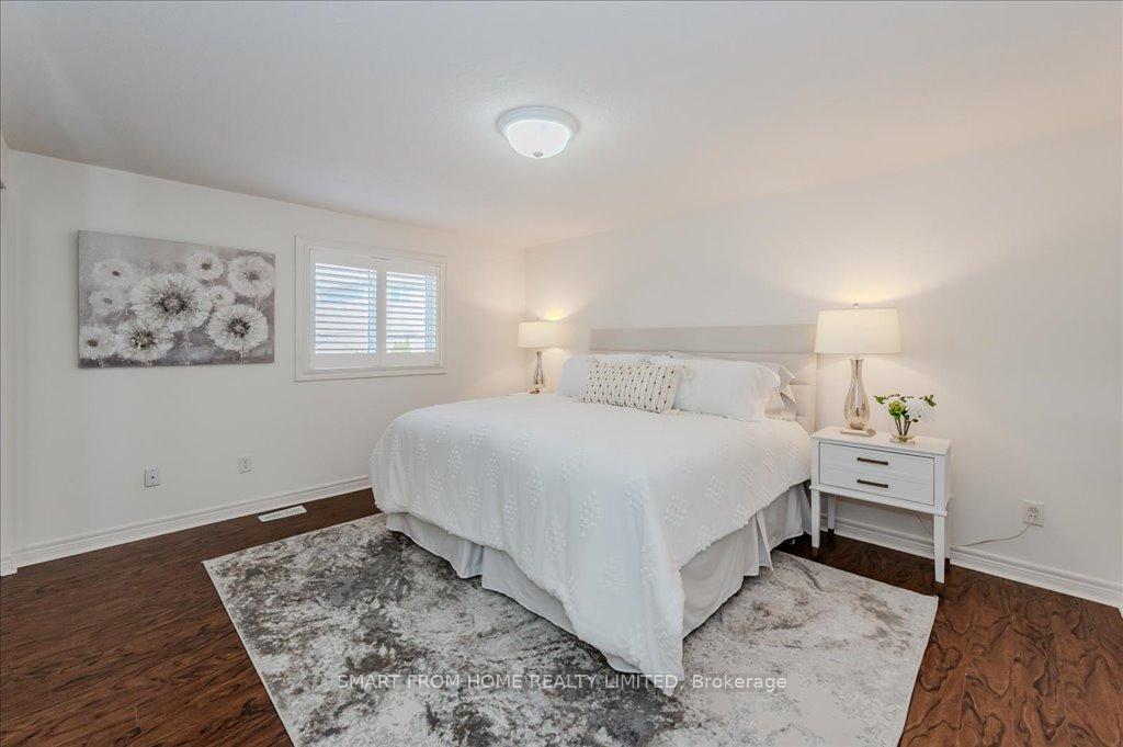 Photo 22 of 53 Apple Ridge Drive, Kitchener, Doon South — HOMEH