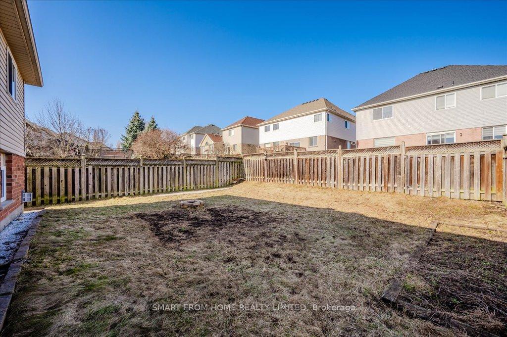 Photo 40 of 53 Apple Ridge Drive, Kitchener, Doon South — HOMEH