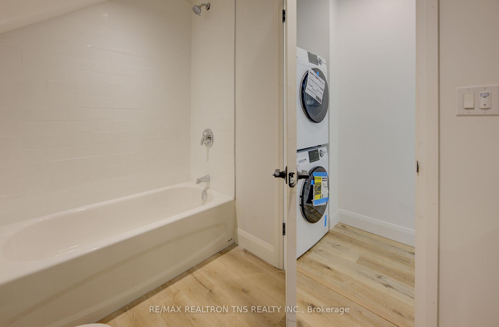 Photo 8 of Unit 2, 43 West Avenue S, Hamilton, Stinson — HOMEH