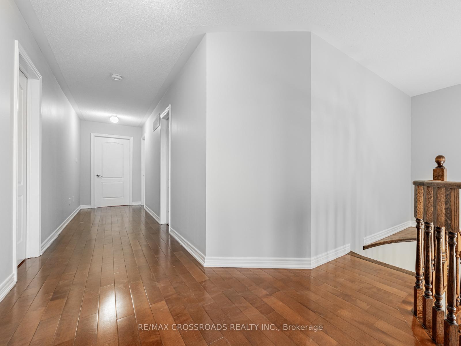 Photo 17 of 90 Reginald Lamb Crescent, Markham, Box Grove — HOMEH