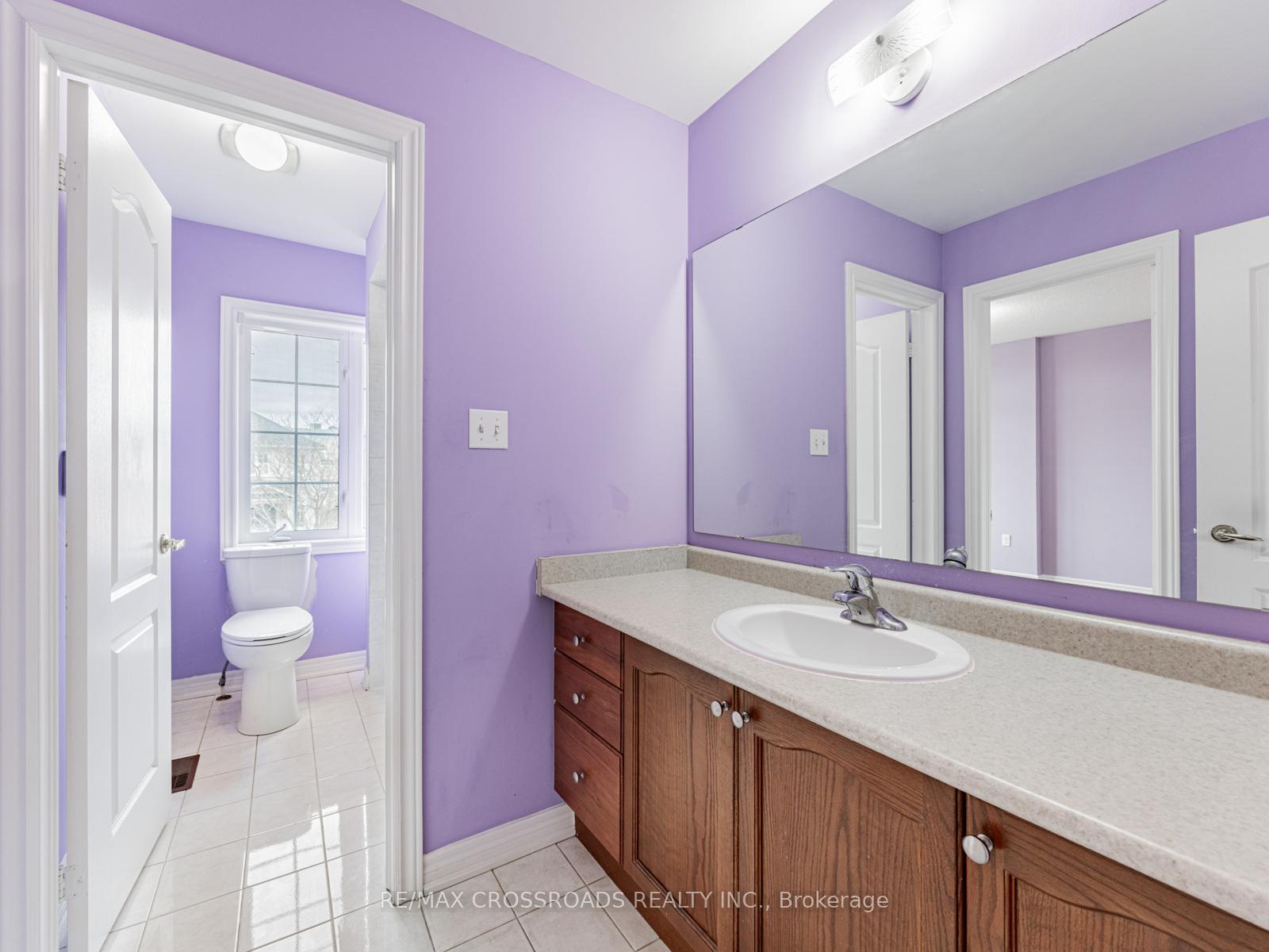 Photo 20 of 90 Reginald Lamb Crescent, Markham, Box Grove — HOMEH