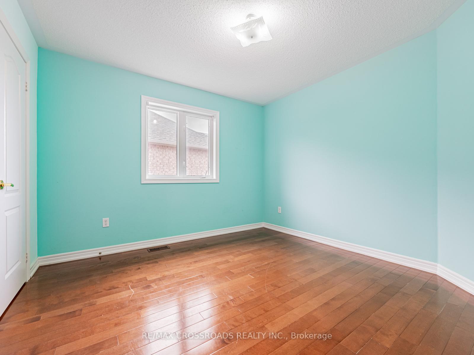 Photo 22 of 90 Reginald Lamb Crescent, Markham, Box Grove — HOMEH