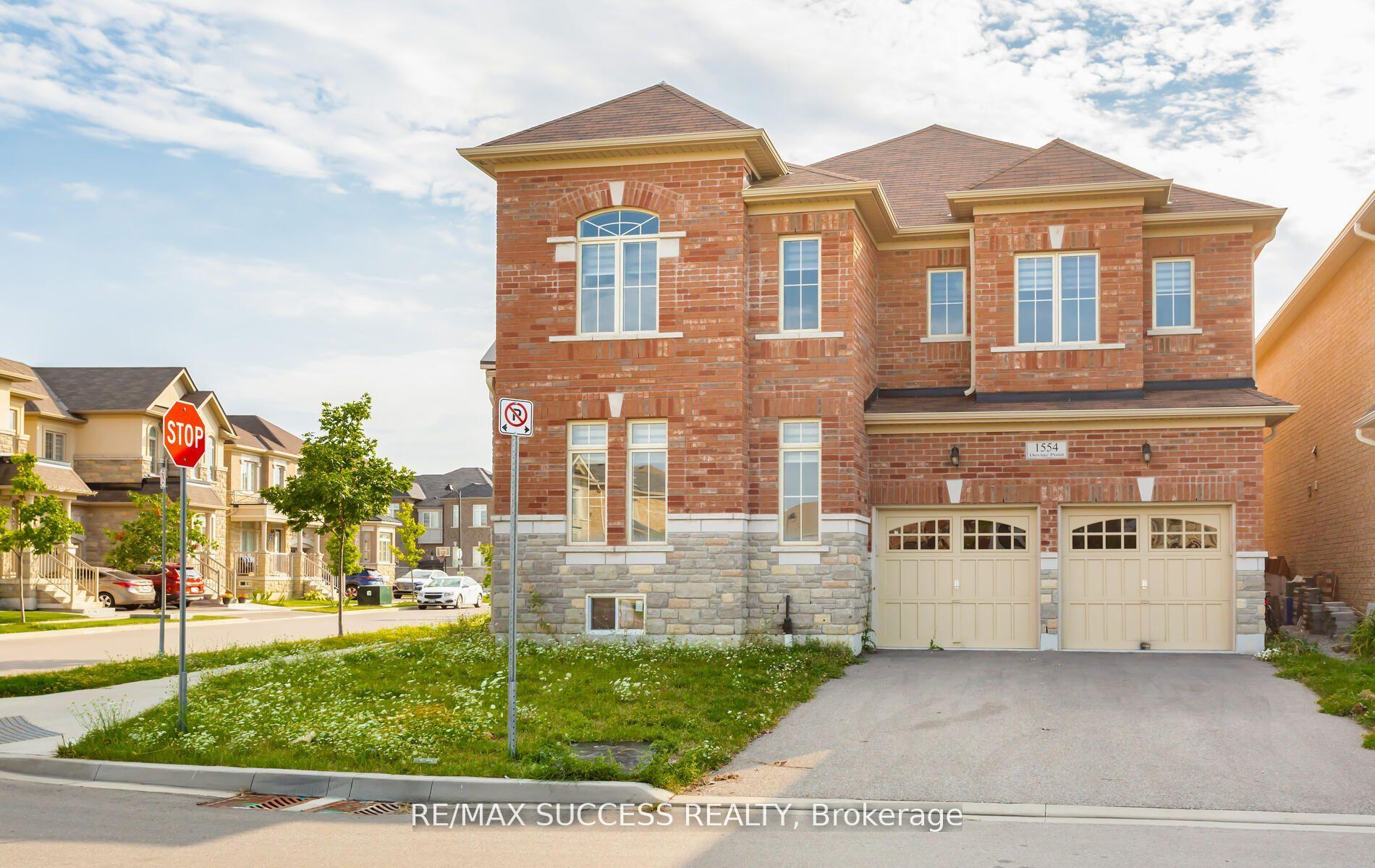 Photo 3 of 1554 Devine Point, Milton, Ford — HOMEH