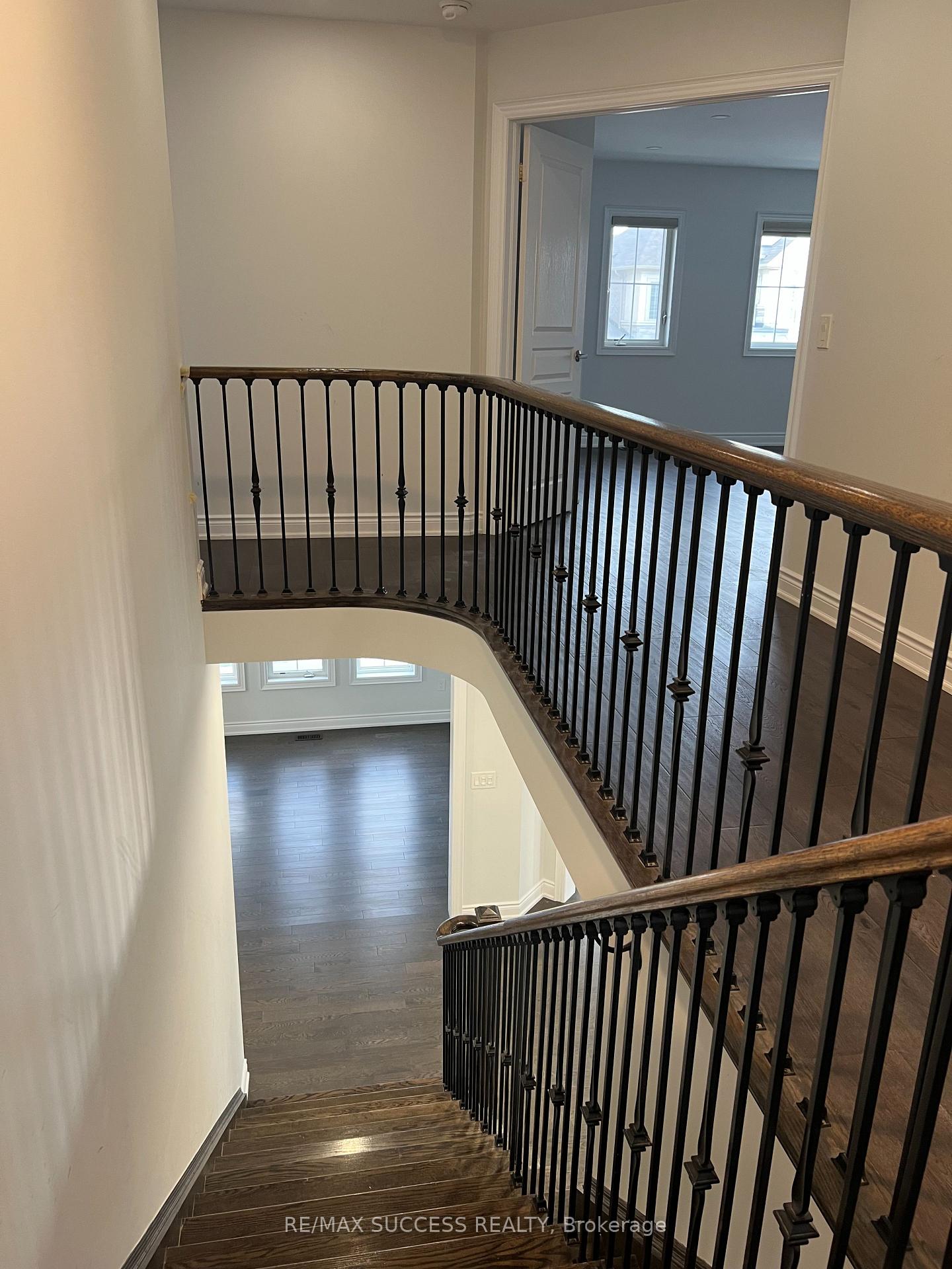 Photo 32 of 1554 Devine Point, Milton, Ford — HOMEH