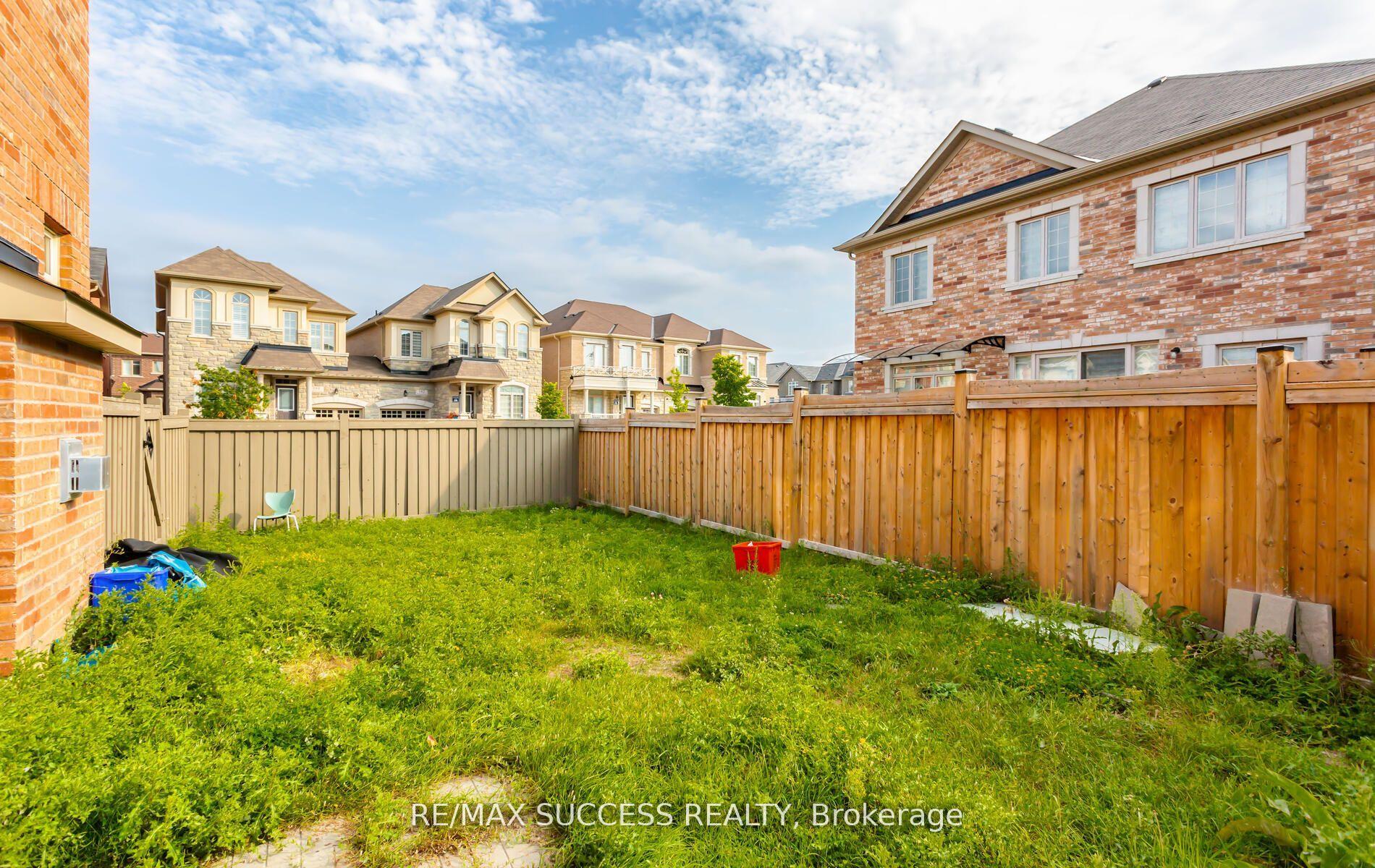 Photo 34 of 1554 Devine Point, Milton, Ford — HOMEH