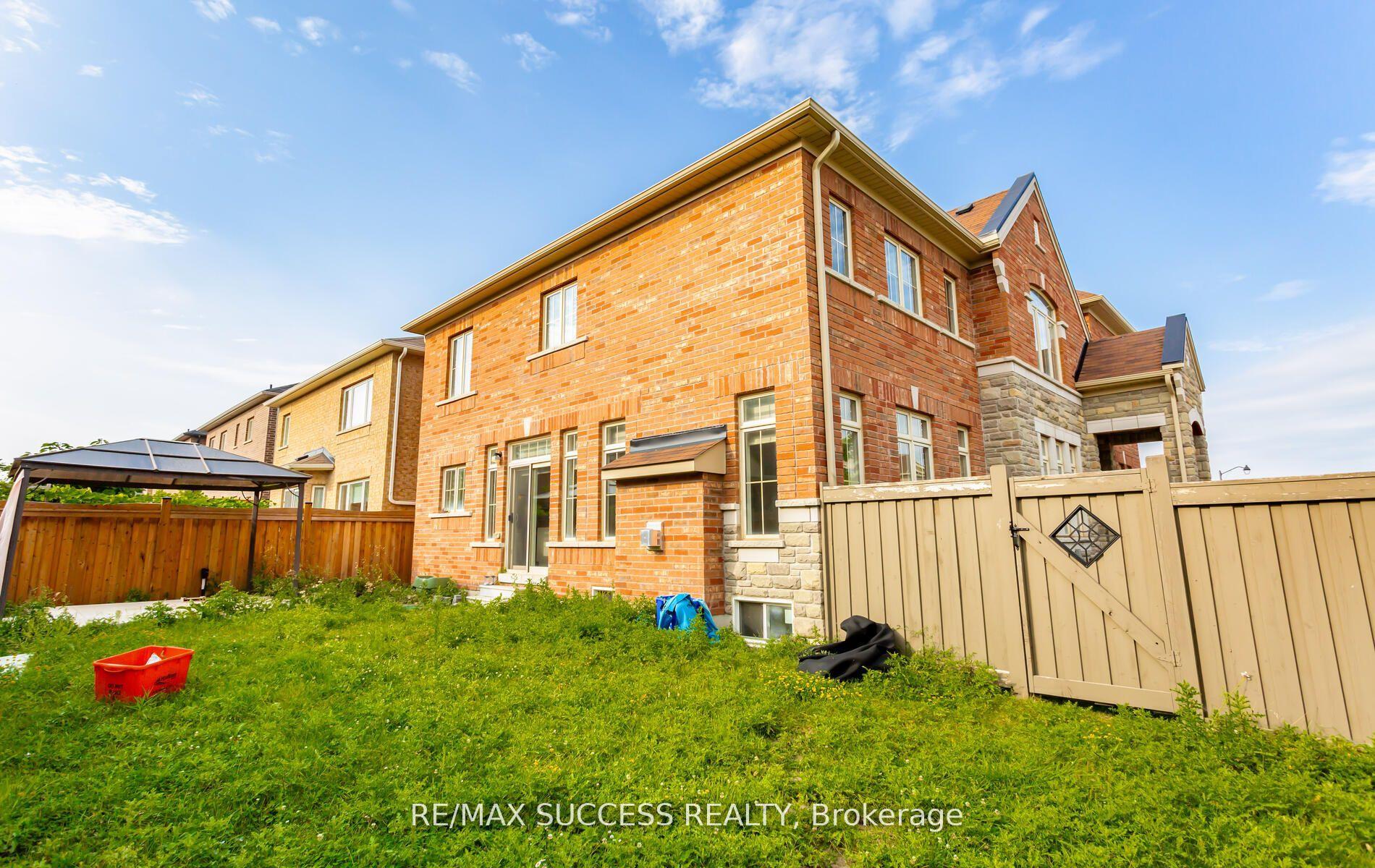 Photo 35 of 1554 Devine Point, Milton, Ford — HOMEH