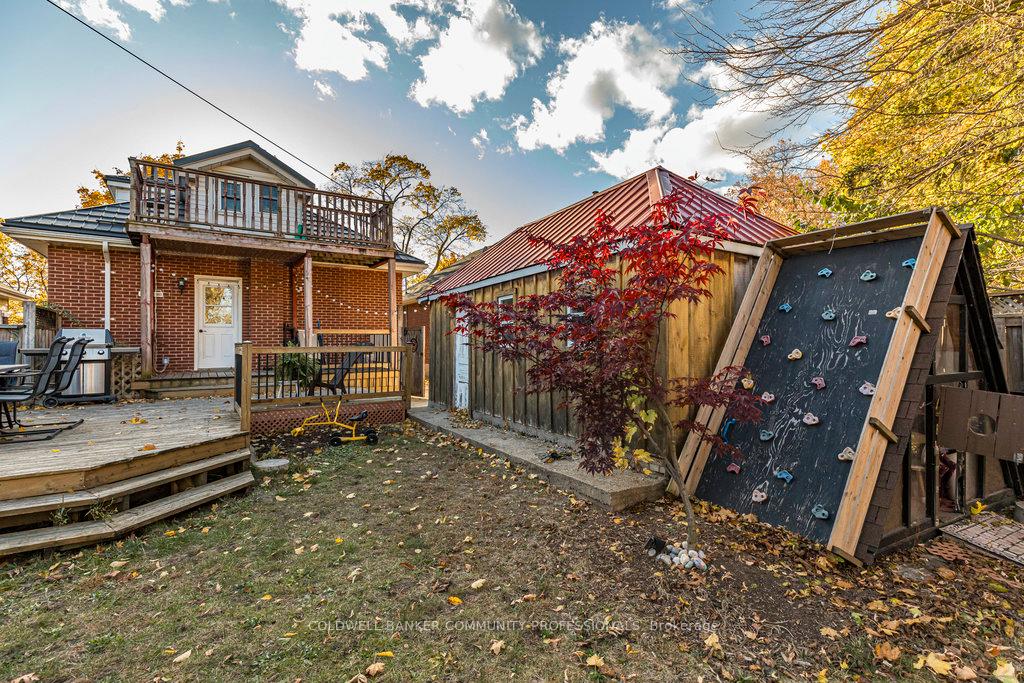 Photo 46 of 132 West Avenue W, Kitchener — HOMEH