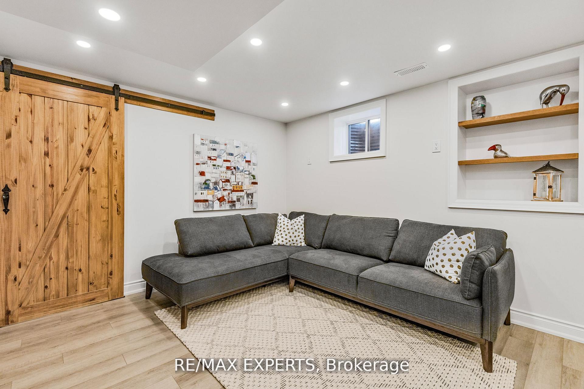 Photo 24 of 1295 Kovachik Boulevard, Milton, Walker — HOMEH