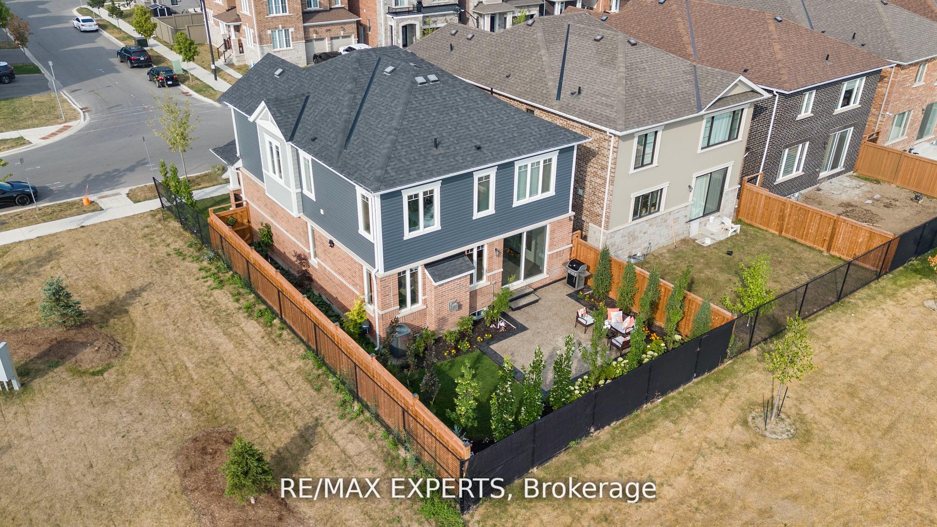 Photo 31 of 1295 Kovachik Boulevard, Milton, Walker — HOMEH