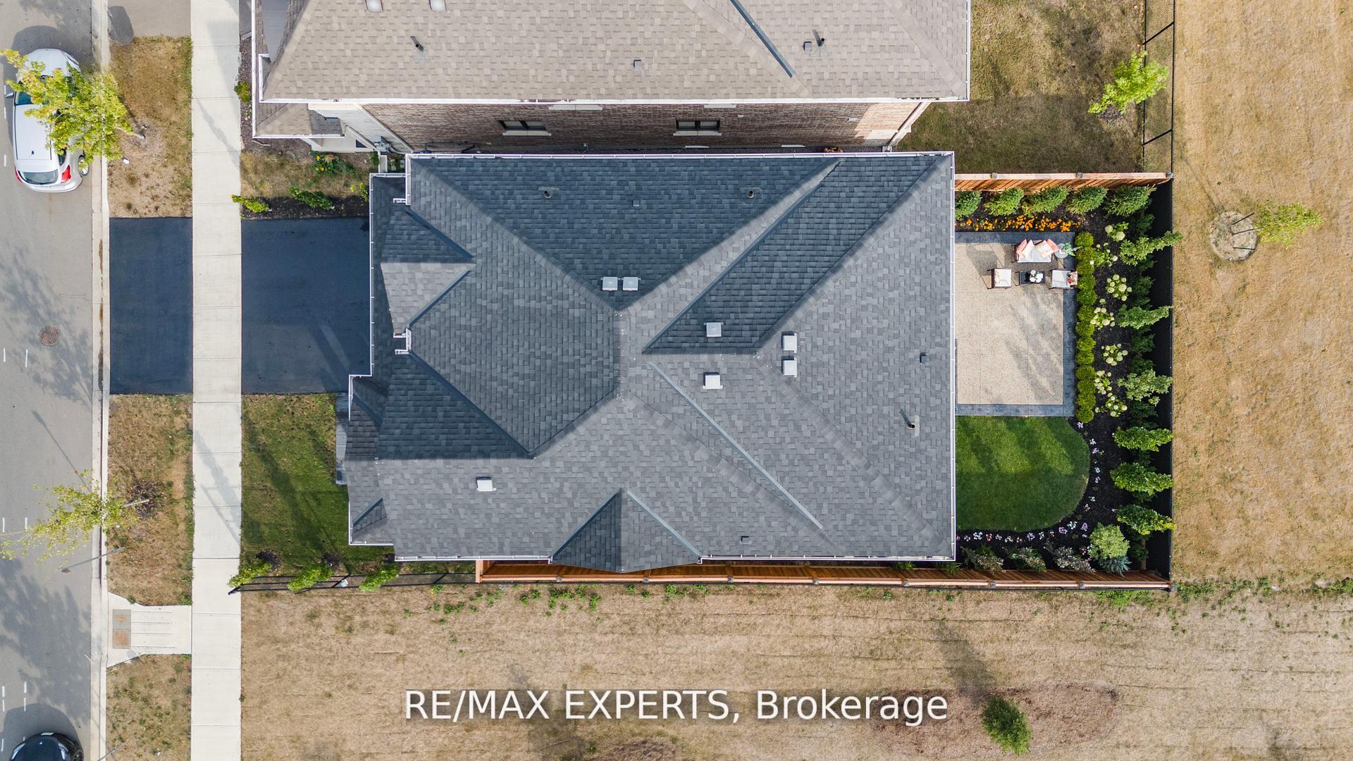 Photo 32 of 1295 Kovachik Boulevard, Milton, Walker — HOMEH