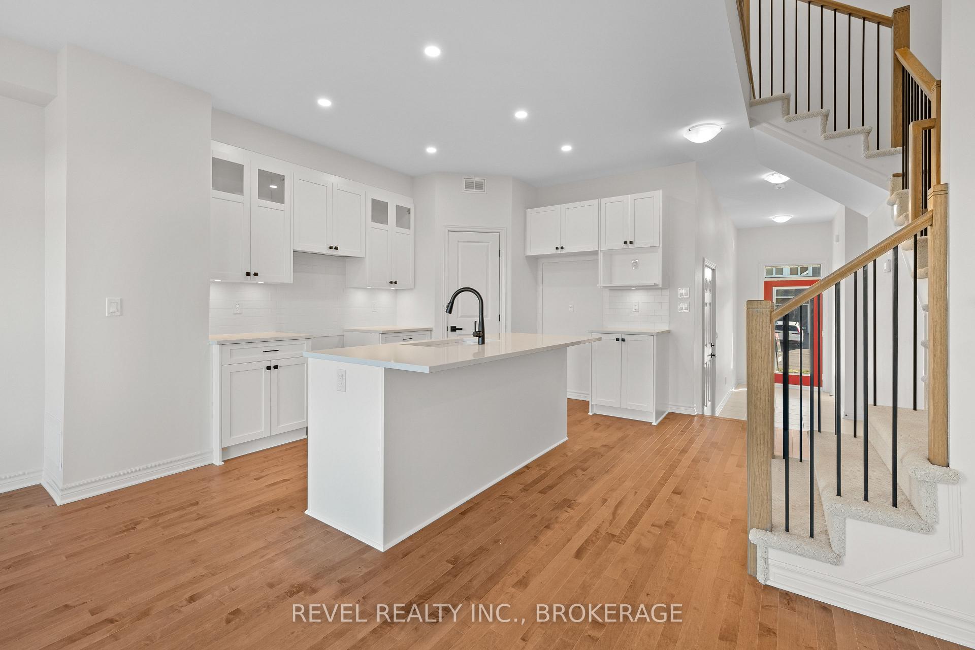 Photo 8 of 1513 Scarlet Street, Kingston, Kingston East (Incl Barret Crt) — HOMEH