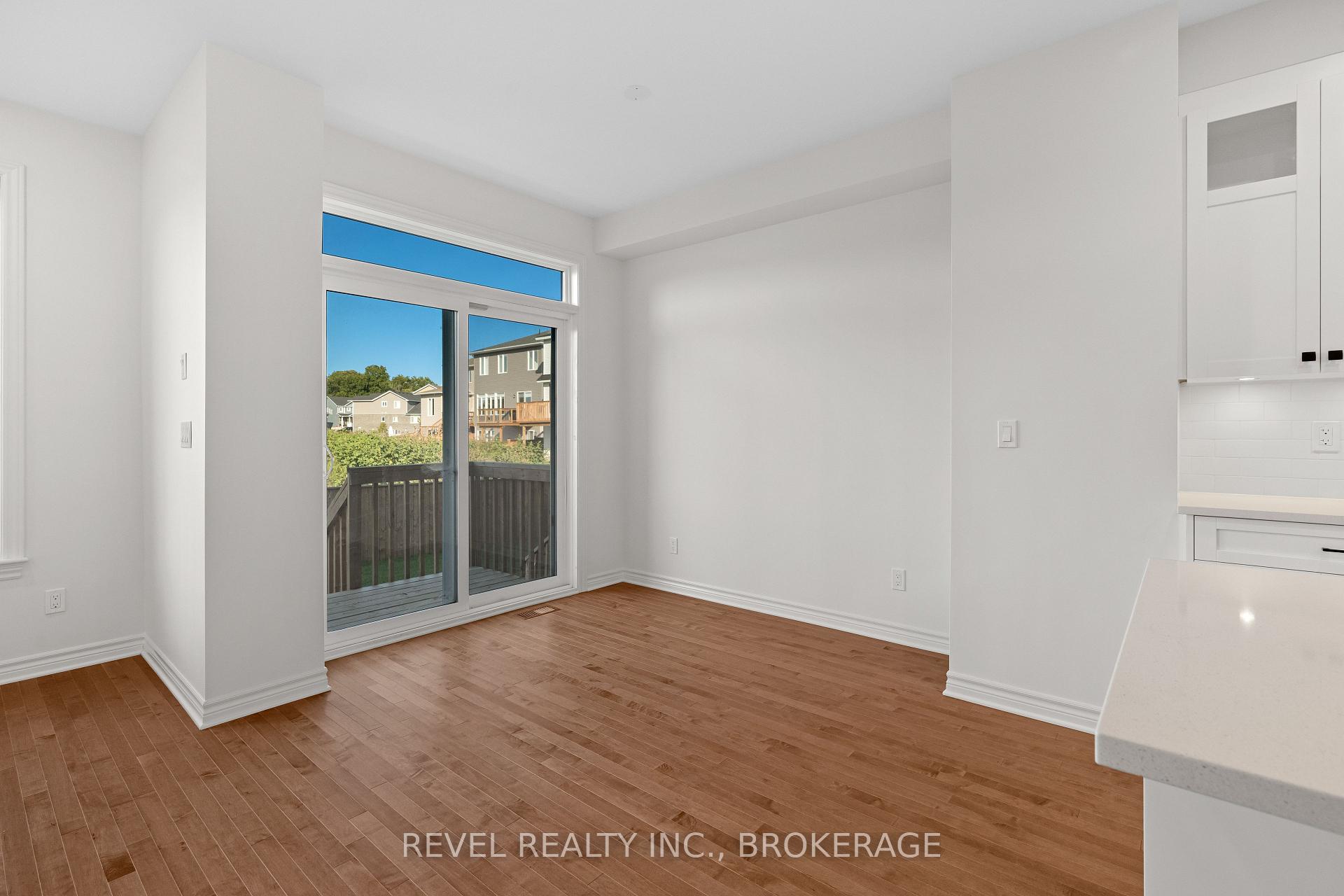 Photo 10 of 1513 Scarlet Street, Kingston, Kingston East (Incl Barret Crt) — HOMEH