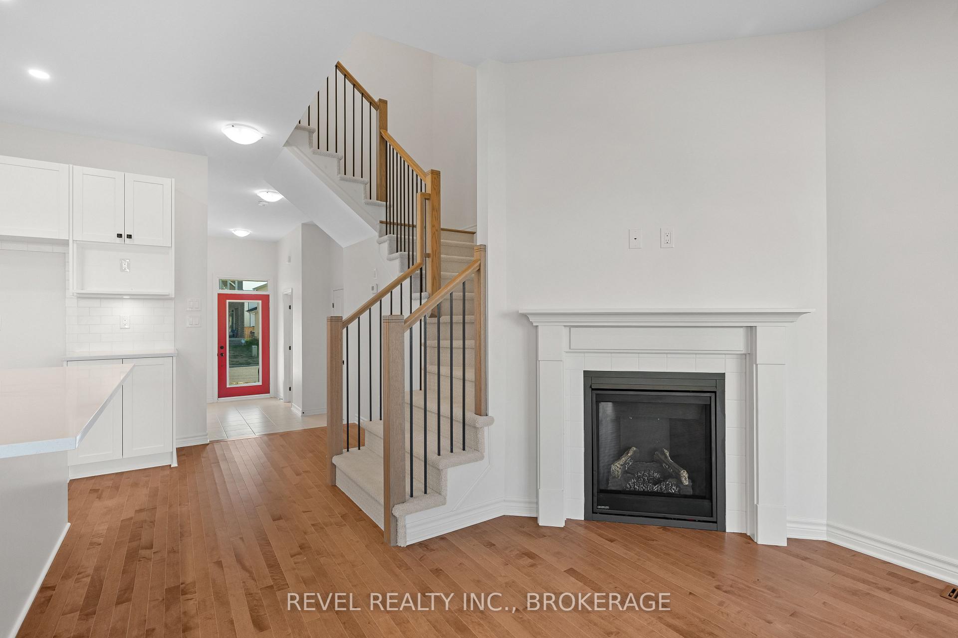 Photo 11 of 1513 Scarlet Street, Kingston, Kingston East (Incl Barret Crt) — HOMEH