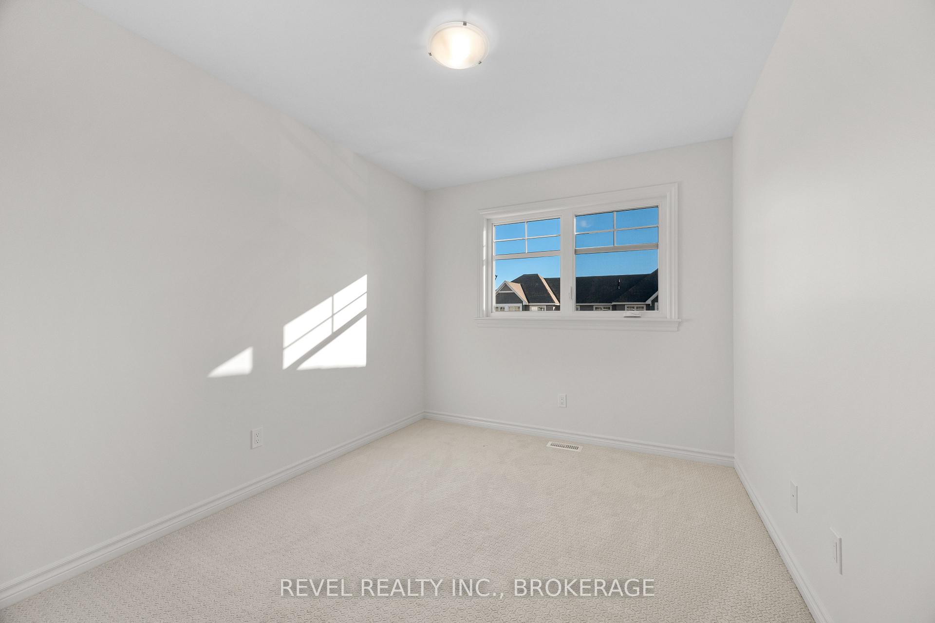 Photo 18 of 1513 Scarlet Street, Kingston, Kingston East (Incl Barret Crt) — HOMEH